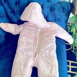 Old Navy snow baby suit with zipper